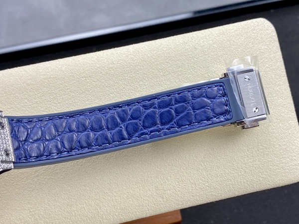 ウブロコピー時計角部分ディテール